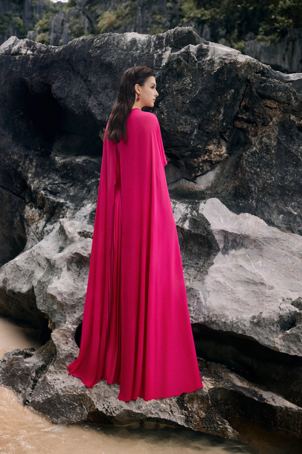 Long Sleeves Cape Pleated Dress